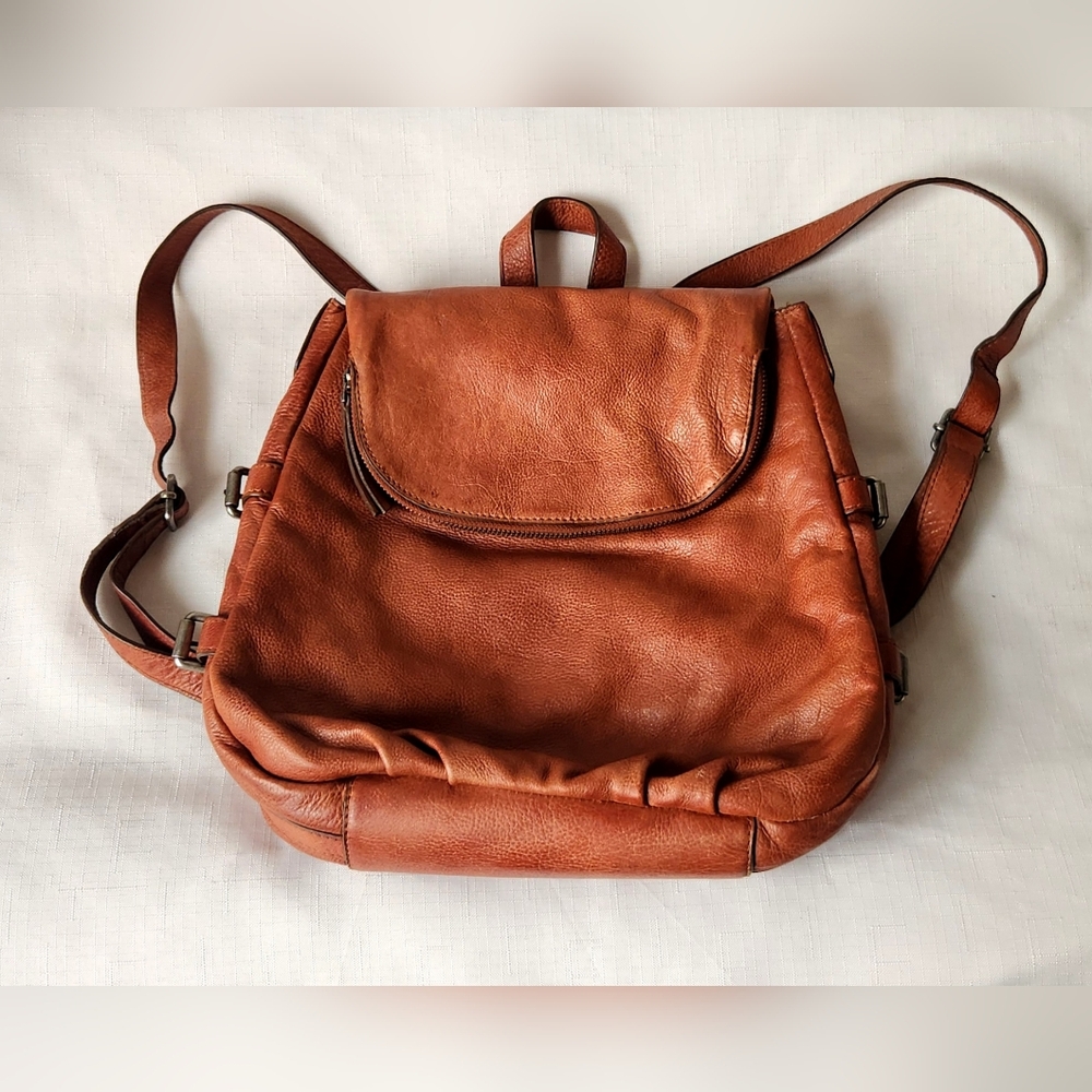 Classic Brown Leather Backpack - Women